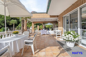 Terrasse mit herrlichen Ausblick