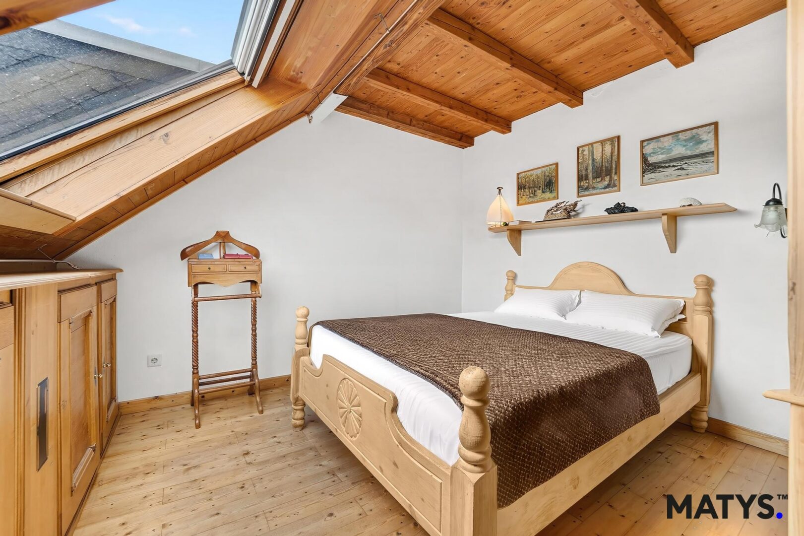 Schlafzimmer DG